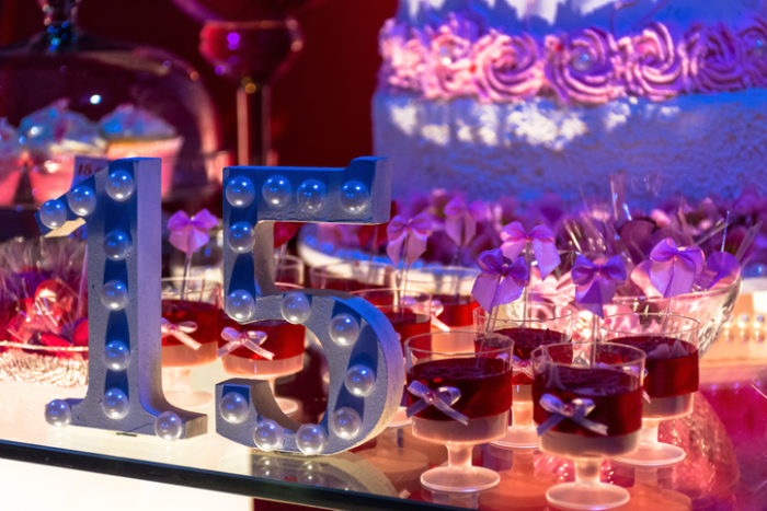 Como fazer um consórcio para festa de debutante